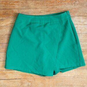 SINCERELY JULES Skort Skirt Shorts Green Polyester Spandex Short Size Medium